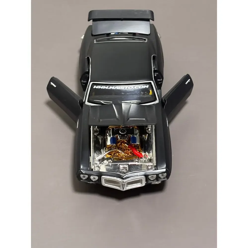 1969 Matte Black Pontiac Firebird 1:24 Die cast Car Maisto Pro Rodz